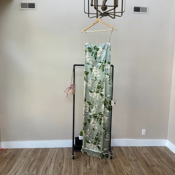 Reformation Frankie Silk Dress in Tea Garden - Picture 10 of 13